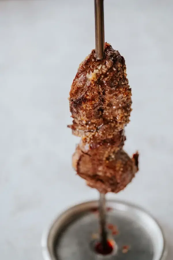 Ternera asada con ajo · Churrasquería Rodeo Grill